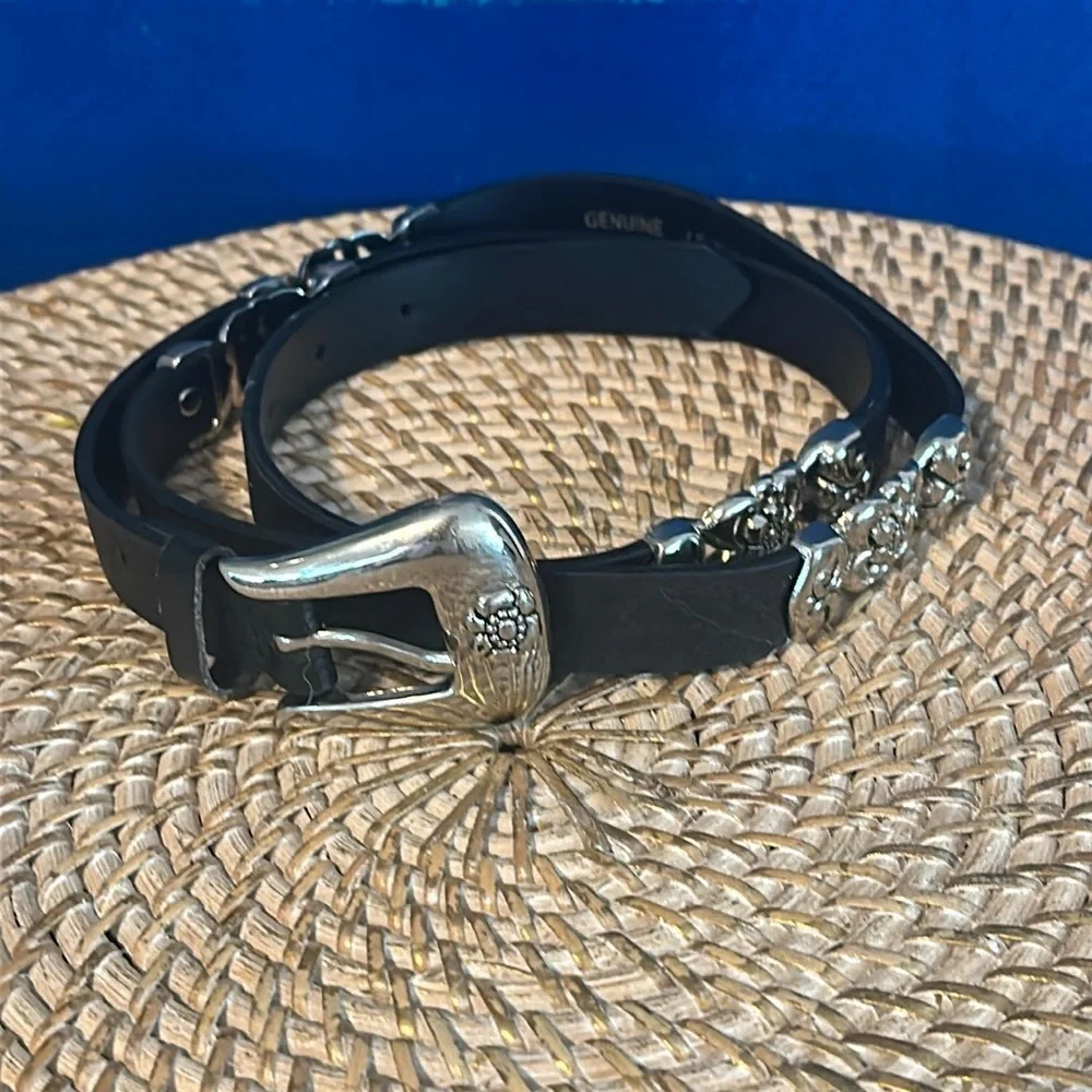 Women’s Black Leather Belt with Silver Metal Floral Buckle and Silver Trim XL